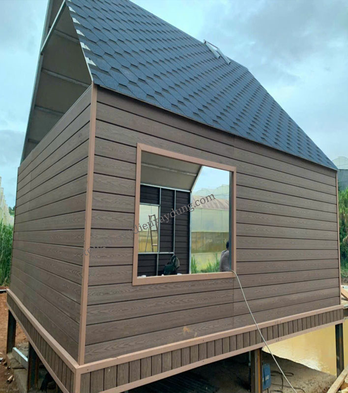 Tấm Nhựa Ngoài Trời