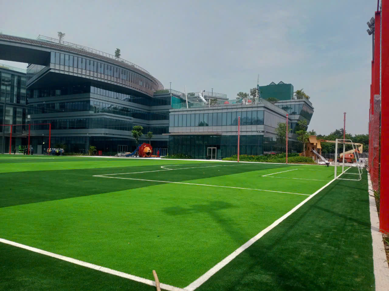 Sân cỏ nhân tạo