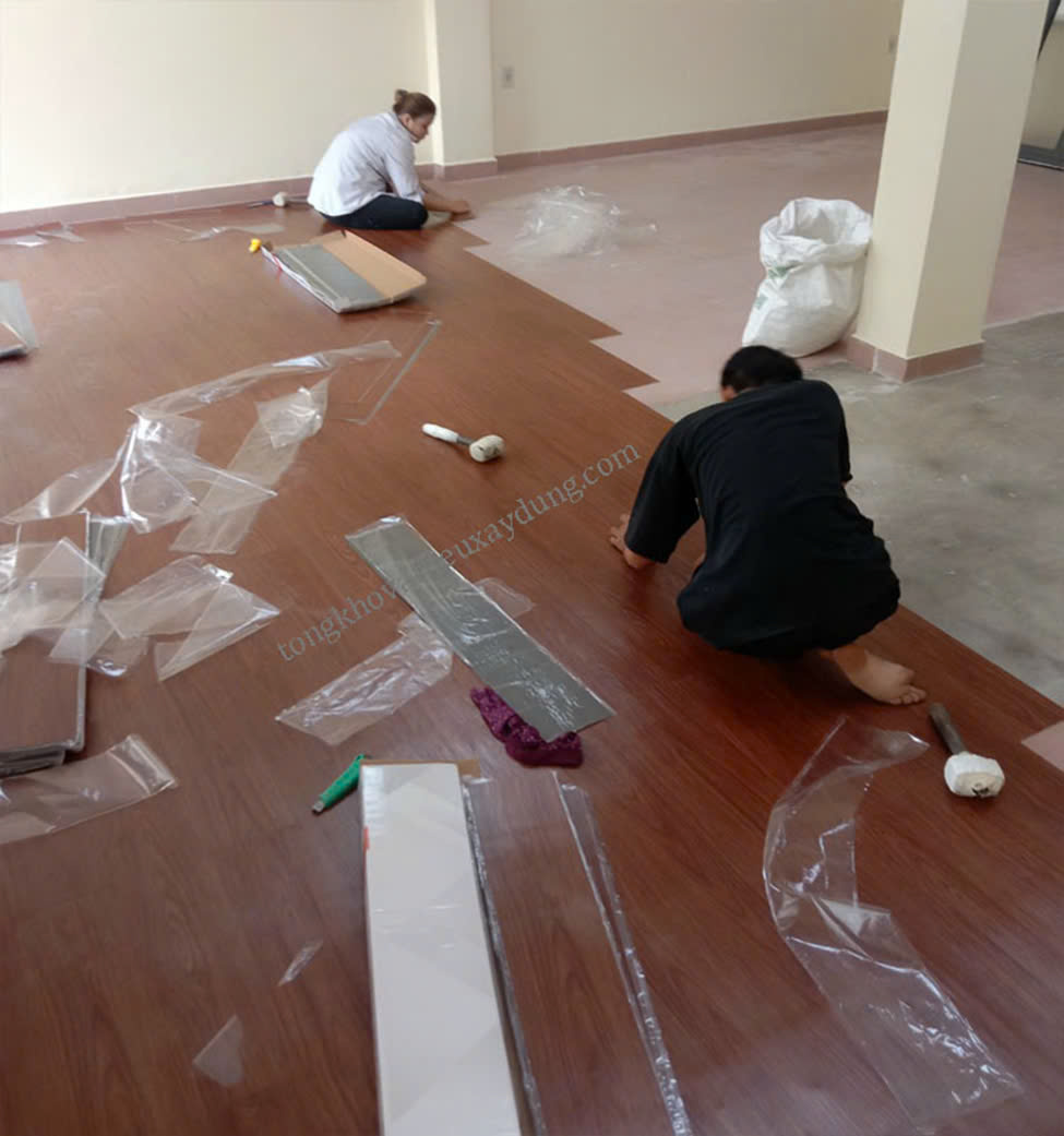 Sàn nhựa dán keo