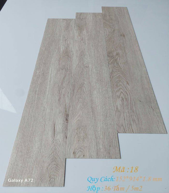 sàn nhựa dán keo M18