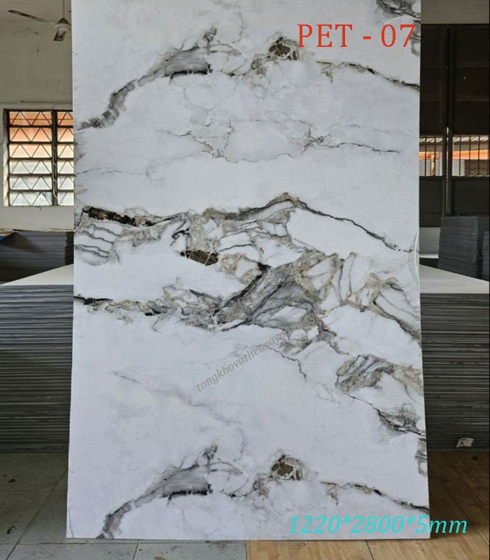 Tấm Ốp Than Tre Pet 07