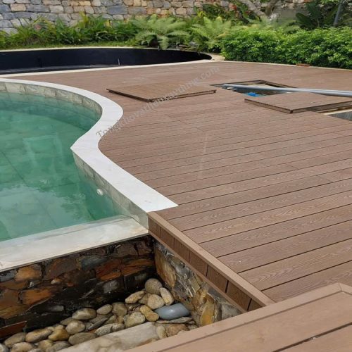 Sàn Nhựa Ngoài Trời Lổ Vuông 3d Màu Brown