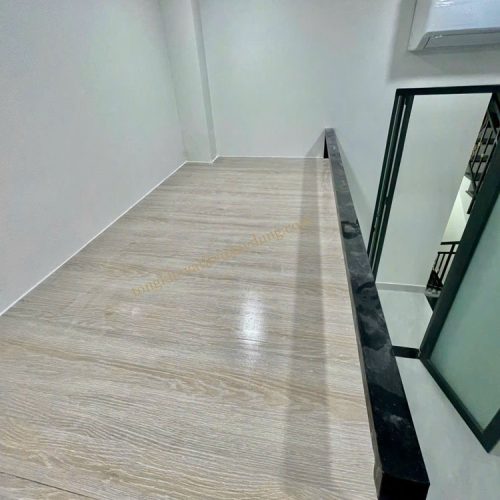 Tấm Nhựa Lót Sàn Mẫu A3 Nâu Gỗ Xám