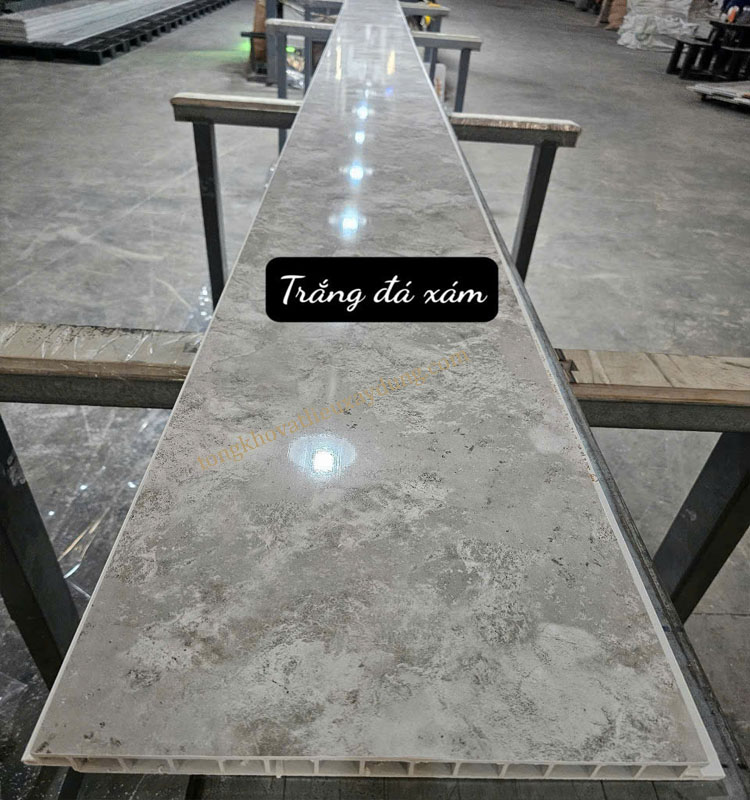 Tấm Nhựa Lót Sàn Mẫu A5 Trắng Đá Xám